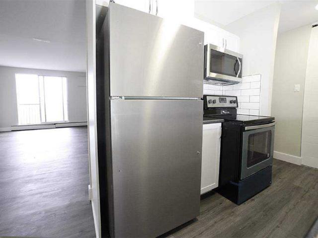 Gemini Towers Apartments 2 Bedroom Apartment for Rent at 955 Gemini Towers, London, ON N5Y 4V6 Huron Heights