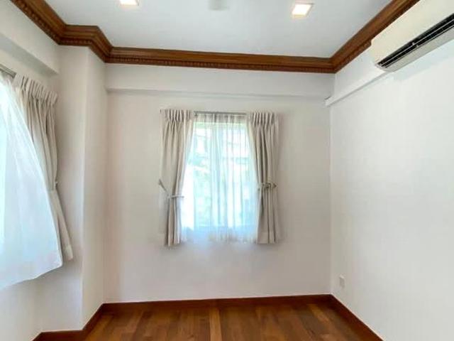 Gentle Villas D11, Semi
