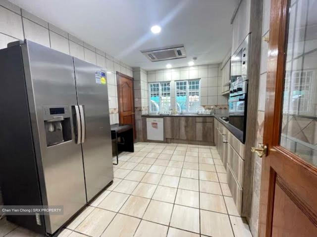 Gentle Villas D11, Semi