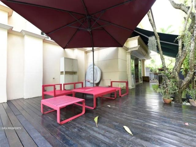 Gentle Villas D11, Semi