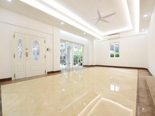 GENTLE VILLAS Detached House For Rent, $22,000, 5 Bed 4 Bath 7,382 sqft $3.87 psf