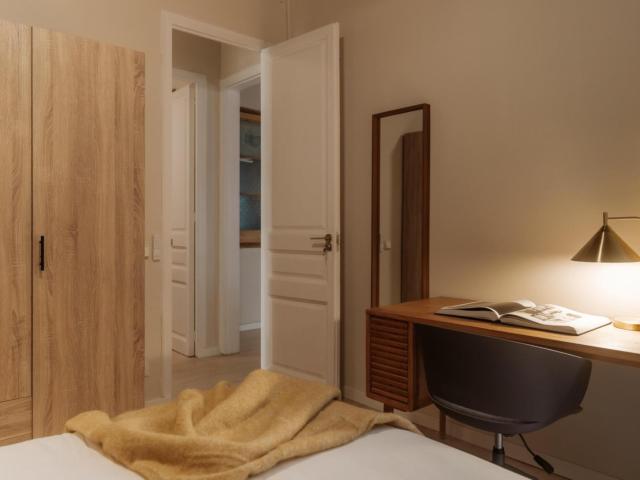 GENUS R2 Private room with double bed