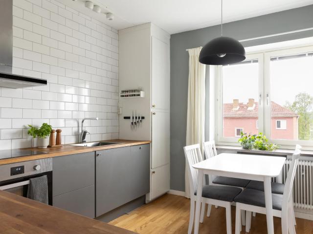Genvägen 58A