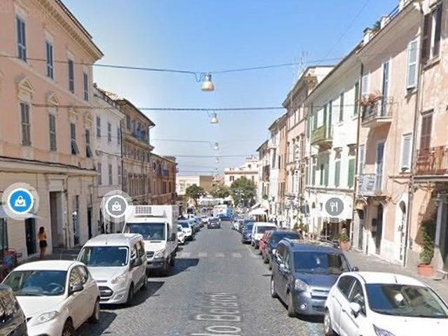 Genzano di roma bilocale finemente arredato