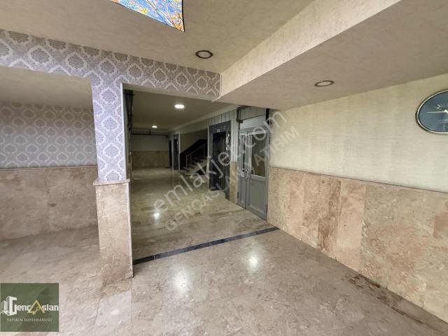 ▄gençaslan▄ Ege'de Kardeşler Sitesi'nde 7.kat 3+1 Kiralık Daire