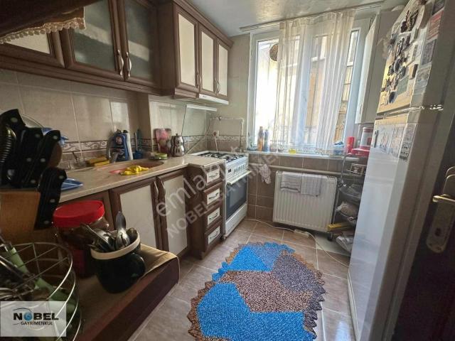 Genç Binada Satılık 3+1 Üsküdar