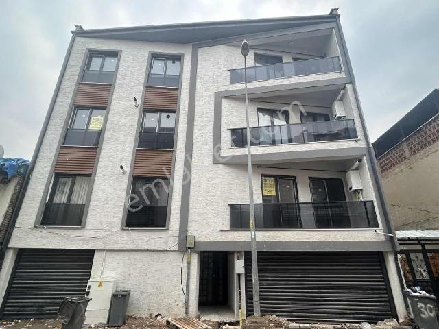 Gençler Gayrimenkul'den Merkezde 1+1 Kiralık Daire