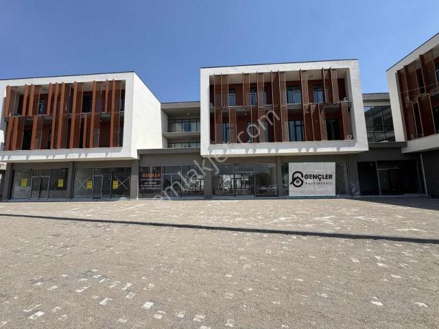 Gençler Gayrimenkul'den Kozluca Yolu Üzeri Mükemmel Konum