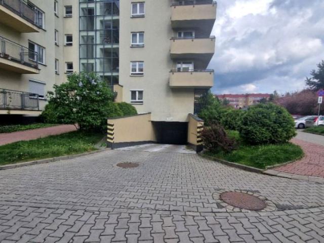 Gen. Stefana Grota Roweckiego 15 m², Kraków