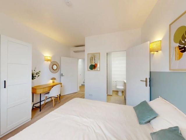 Gena — Chambre M 5