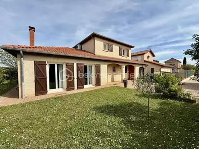Genas 69740 Achat / Vente maison 7 pièces t7 cave