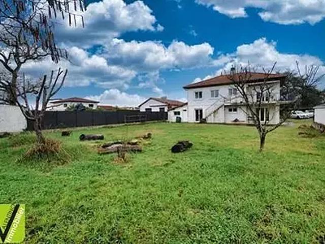 Genas 69740 Achat / Vente maison 6 pièces t6