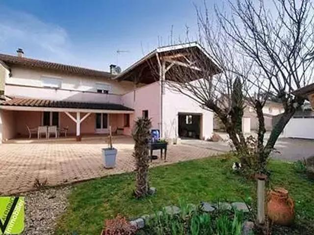 Genas 69740 Achat / Vente maison 9 pièces t9