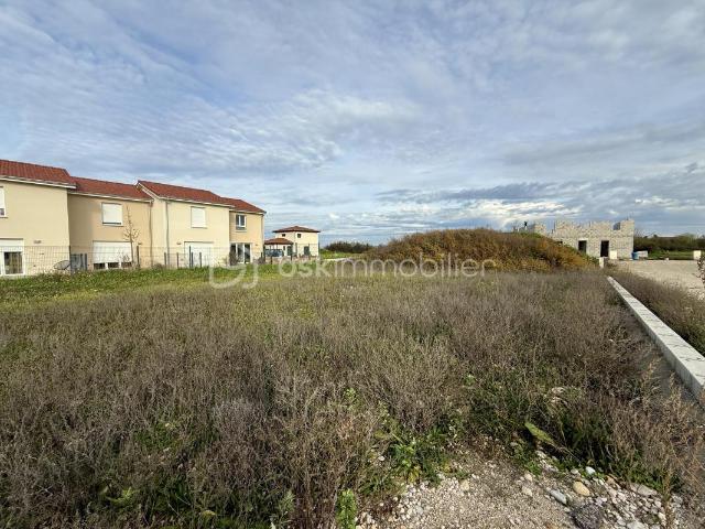 Genas Azieu terrain de 383 m² viabilisé
