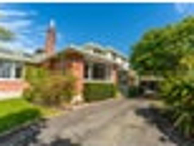 Generous Family Home Ideal Location