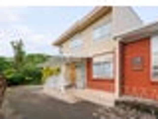 Generous Living, Gully Outlook & Surprising Value