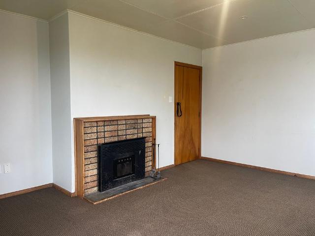 Generous section in a convenient Parkvale location