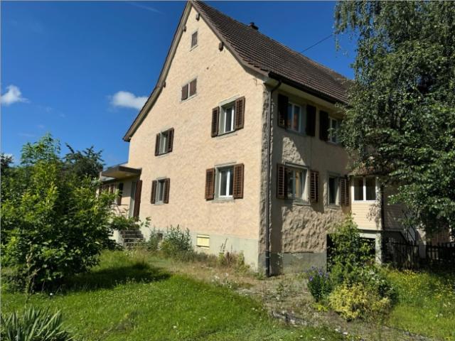 Generationenhaus mit viel Umschwung, ideal für Tierliebhaber!