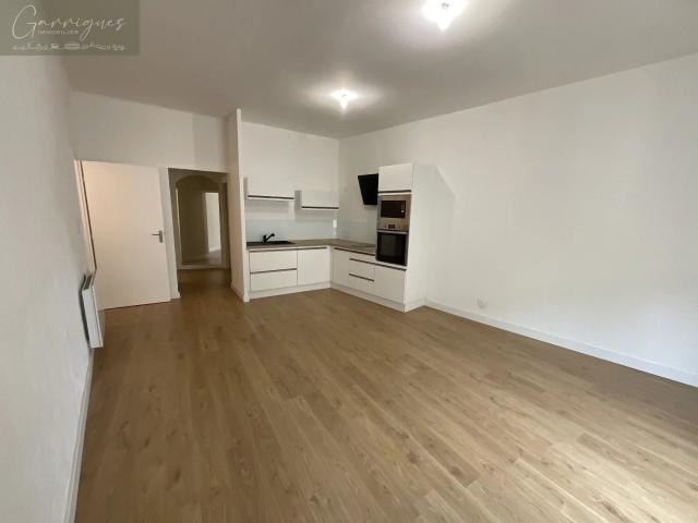Générac, immeuble de deux lots