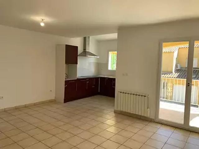 Générac 30510 Location maison 3 pièces t3 jardin terrasse