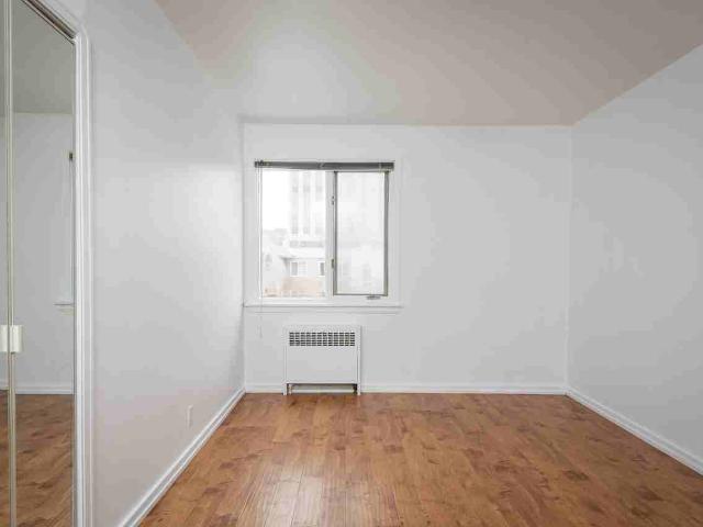 General Apartments 1 Bedroom Apartment for Rent at 10011 111 St Nw, Edmonton, AB T5K 1K4 Oliver