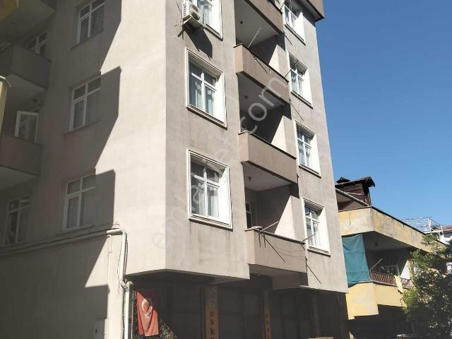 Geniş Ara Kat 4+1 Daire