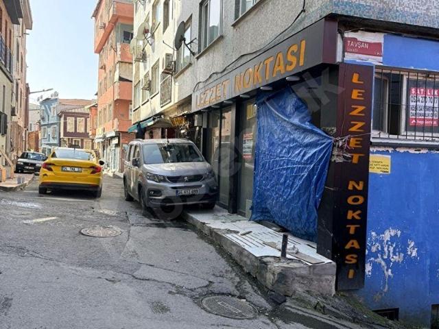 GENİŞ CEPHELİ 40m2 SATILIK DÜKKAN