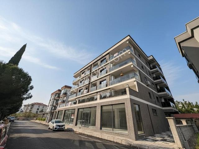 Seyrek Merkezde Geniş Sıfır Kiralık Eşyalı 1+1 Daire