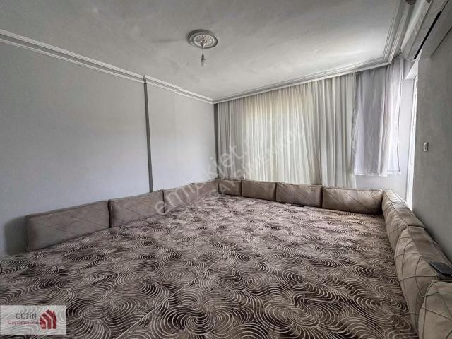 Geniş Salonlu 2+1 Satılık Daire!