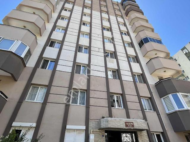 Geniş Ve Konforlu 3+1 Kiralık Daire
