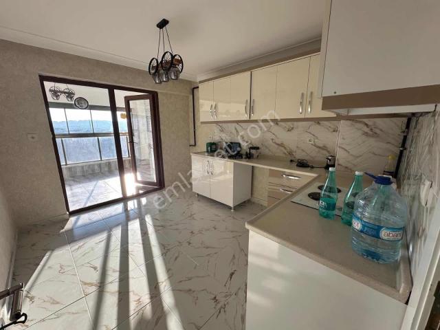 Geniş 3+1 Yapılı Hastane Yakını Kiralık Daire