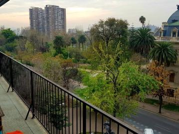 Genial depto con gran vista al parque en bellas artes