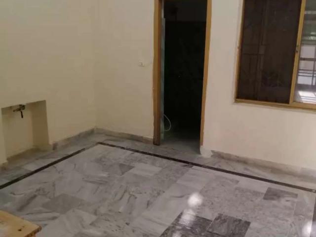 Genioun Pic Chaklala scheme 3 jaan Colony beautiful upper portion Rawalpindi Chaklala Scheme ID 25766