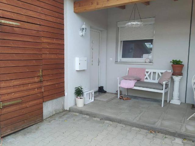 Genossenschafts Reihenhaus / Quattrohaus in Trausdorf