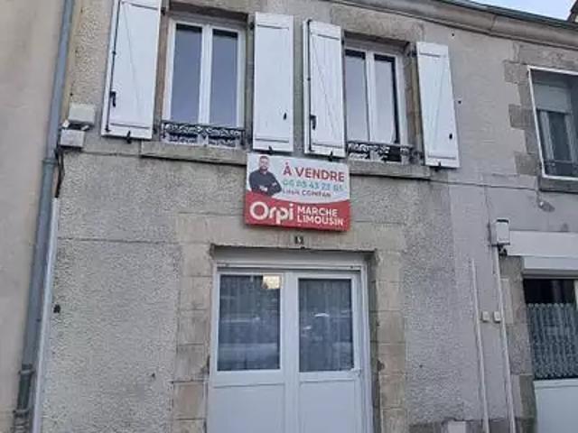 Genouillac 23350 Achat / Vente maison 3 pièces t3 jardin