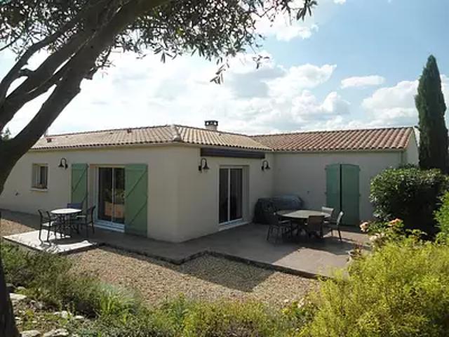 Genouillé 17430 Achat / Vente maison 5 pièces t5