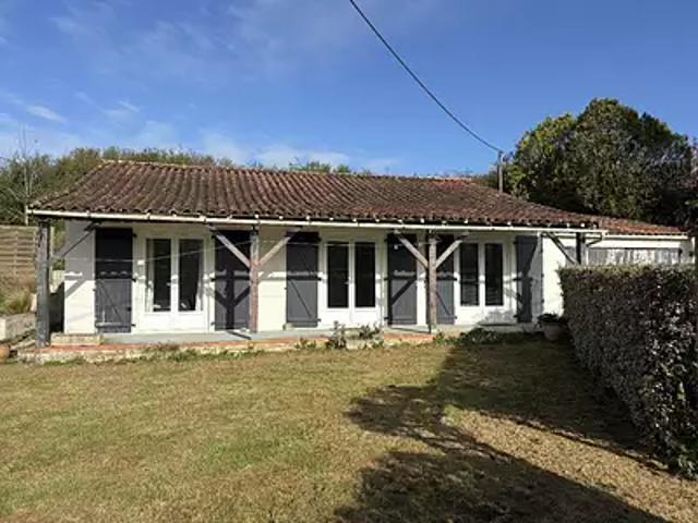 Genouillé 86250 Achat / Vente maison 6 pièces t6 au dernier étage terrasse