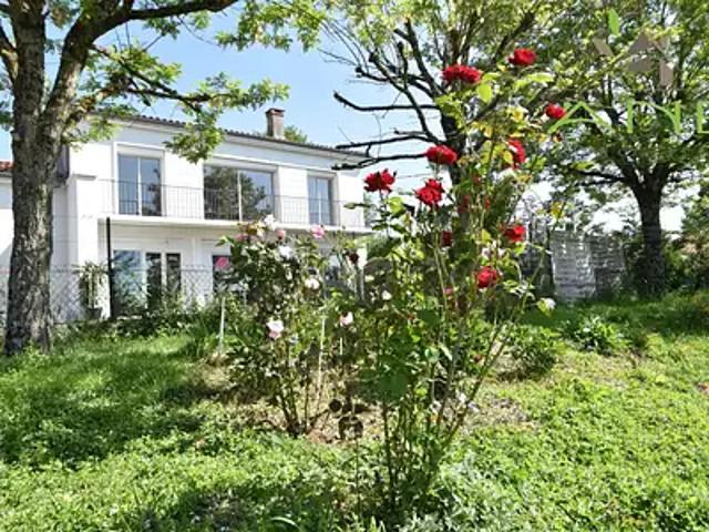 Genouillé 86250 Achat / Vente maison 6 pièces t6