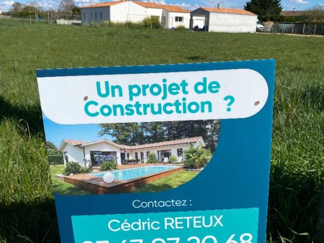 Genouillé Vente Terrain 17