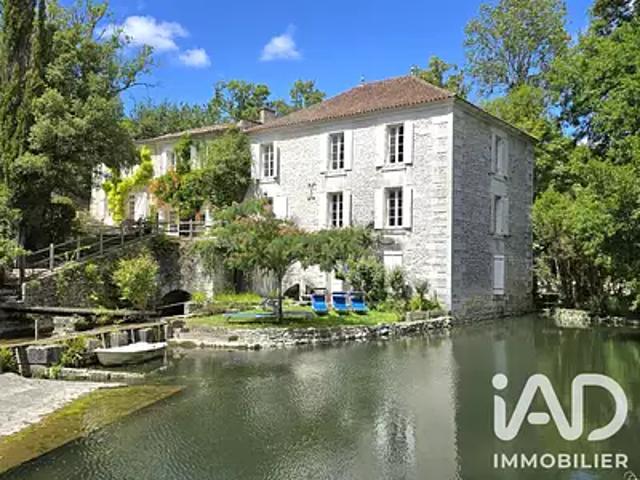 Gensac la Pallue 16130 Achat / Vente maison 10 pièces t10