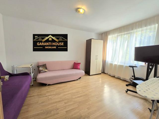 George Cosbuc, apartament cu 2 camere, decomandat, mobilat si utilat, 280€/Luna