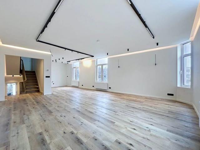 Georges Henri New Triplex with 6 bedrooms
