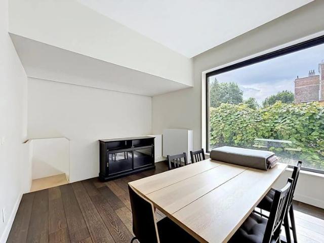 Georges Henri: Duplex Jardin et Garage