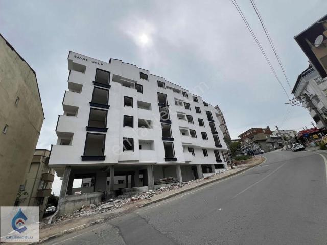 Gebze Cumhuriyet Mah. Yüksek Kredi İmkanlı 2+1 Arakat Daire