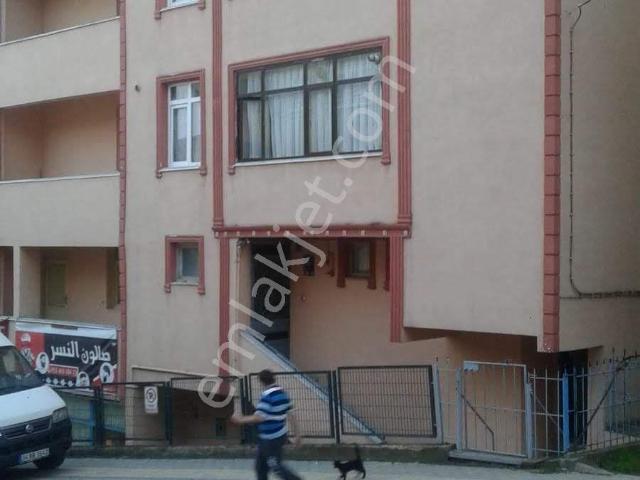 Gebze Mimar Sinanda 5 Katlı + 3 Dükkân Komple Satılık Bina