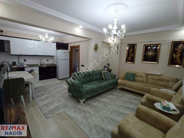 Gedikkaya Florya Evlerinde Satılık Daire