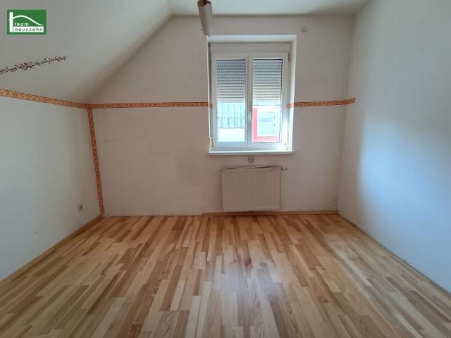 Geförderte 3 Zimmer Wohnung mit großem Balkon! Unbefristet! Mietfreistellung gegen Selbstsanierung!