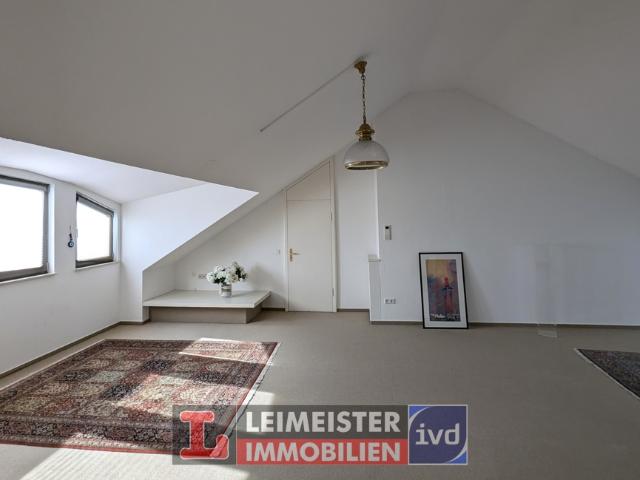 GEHOBENE 2 ZIMMER LOFTWOHNUNG IN OBERNAU