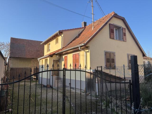 Geispolsheim village, Jolie maison de 5 pièces, 93 m2, entièrement rénovée + grange à rénover