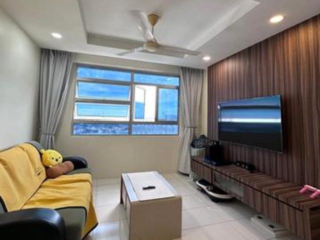Gelugor The Pulse Condominium Luxury Full Renovated Fully Furnihsed